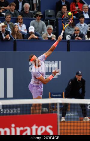 Barcelona, Spanien. April 2024. Rafa Nadal in Aktion während des Barcelona Open Banc de Sabadell Tennis Turniers im Reial Club de Tennis Barcel Stockfoto