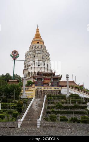 Der chinesische buddhistische Tempel Kek Lok Si von George Town auf Penang in Malaysia Südostasien Stockfoto