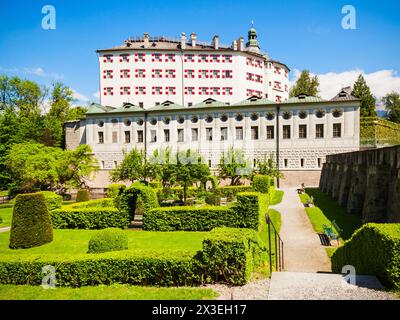 Schloss Ambras oder Schloss Ambras Innsbruck ist ein Schloss und Palast in Innsbruck, die Hauptstadt von Tirol, Österreich Stockfoto