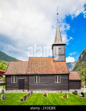 Flam Kirche oder Flam Kyrkje ist eine Pfarrkirche in Flam, Sognefjord in Norwegen Stockfoto