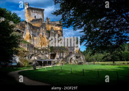 Château de Commarque, Dordogne, Frankreich. September 2022. Stockfoto