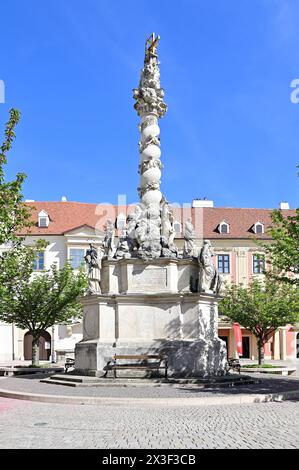 Sopron, Ungarn. Die Dreifaltigkeitssäule im historischen Teil von Sopron Stockfoto