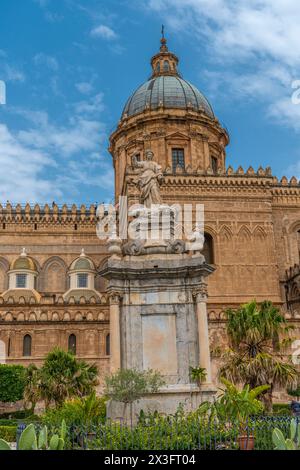 Basilika Cattedrale Metropolitana Primaziale della Santa Vergine Maria Assunta in Palermo Stadt. Stockfoto