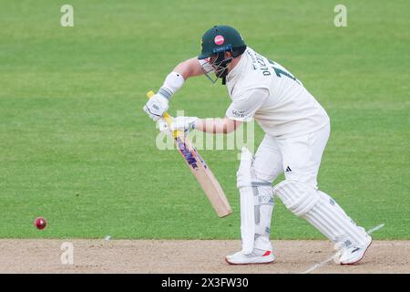 Abgebildet ist Ben Duckett von Notts CCC in Aktion, die am 26. April 2024 in Birmingham, Großbritannien, für redaktionelle Verkaufszwecke am 1. Tag des Vitality Count durchgeführt wurde Stockfoto