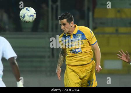 Frosinone, Italien, 26. April 2024 Emanuele Valeri von Frosinone Calcio im Spiel Der Serie A zwischen Frosinone Calcio und US Salernitana 1919 Credit:Agostino Gemito/ Alamy Live News Stockfoto