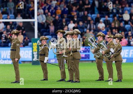 Sydney, Australien. April 2024. Die Royal NSW Lancers Band führt am 26. April 2024 eine ANZAC-Zeremonie vor dem Super Rugby Pacific 2024 RD10 Spiel zwischen den Waratahs und den Chiefs im Allianz Stadium in Sydney, Australien, durch Stockfoto