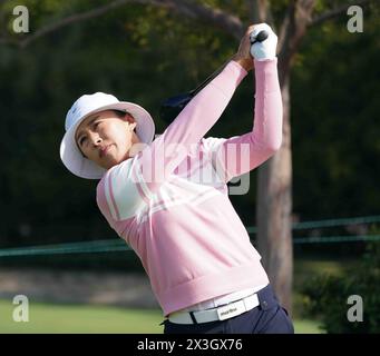 26. April 2024: LPGA - Ladies Professional Golf Association - AMY YANG auf dem 5. T-Stück bei der JM Eagle LA Championship 2024, präsentiert von Plastpro, Wilshire Country Club, Los Angeles, KALIFORNIEN, USA, 26. April 2024.Credit Image cr Scott Mitchell/ZUMA Press (Credit Image: © Scott Mitchell/ZUMA Press Wire) NUR REDAKTIONELLE VERWENDUNG! Nicht für kommerzielle ZWECKE! Stockfoto