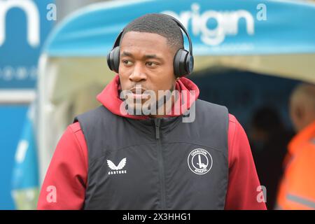 Wycombe, England. April 2024. Chuks Aneke von Charlton Athletic vor dem Spiel der Sky Bet EFL League One zwischen Wycombe Wanderers und Charlton Athletic. Kyle Andrews/Alamy Live News Stockfoto