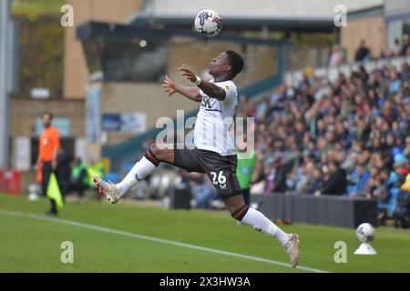 Wycombe, England. April 2024. Thierry Small von Charlton Athletic während des Spiels zwischen Wycombe Wanderers und Charlton Athletic in der Sky Bet EFL League One. Kyle Andrews/Alamy Live News Stockfoto