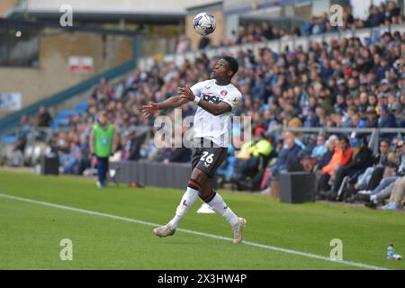 Wycombe, England. April 2024. Thierry Small von Charlton Athletic während des Spiels zwischen Wycombe Wanderers und Charlton Athletic in der Sky Bet EFL League One. Kyle Andrews/Alamy Live News Stockfoto