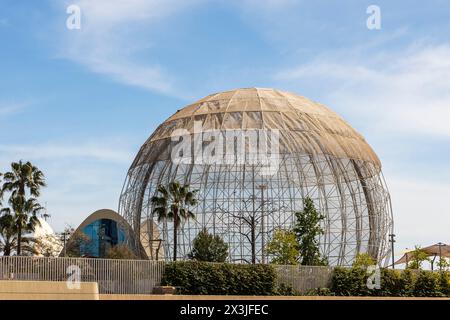 Valencia, Spanien - 20. April 2024, Luftfahrt, Ozeanographie, Stadt der Künste und Wissenschaften, Stockfoto