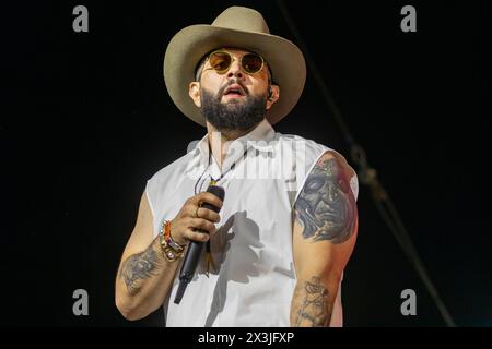 Indio, USA. April 2024. Sängerin Carin Leon während des Stagecoach Music Festivals im Empire Polo Club am 26. April 2024 in Indio, Kalifornien (Foto: Daniel DeSlover/SIPA USA) Credit: SIPA USA/Alamy Live News Stockfoto
