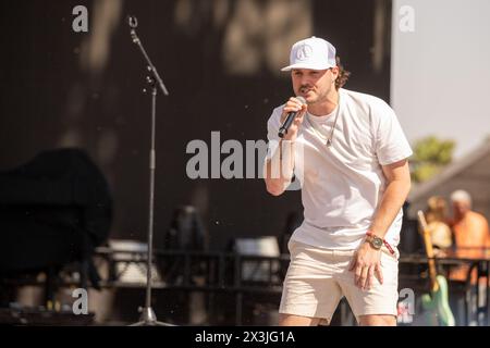 Indio, USA. April 2024. Josh Ross während des Stagecoach Music Festivals im Empire Polo Club am 26. April 2024 in Indio, Kalifornien (Foto: Daniel DeSlover/SIPA USA) Credit: SIPA USA/Alamy Live News Stockfoto