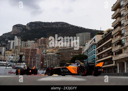 08 BARNARD Taylor (gbr), NEOM McLaren Formula E Team, Nissan e-4ORCE 04, Aktion während des Monaco ePrix 2024, 6. Treffen der ABB FIA Formel E Weltmeisterschaft 2023-24, auf dem Circuit de Monaco vom 25. Bis 27. April 2024 in Monaco - Foto Javier Jimenez / DPPI Stockfoto