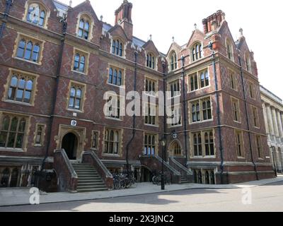 Lincoln's Inn - eine florierende Gesellschaft von Barristern, die sich auf einem großen Anwesen historischer Gebäude und moderner Einrichtungen im Zentrum Londons befindet. Stockfoto