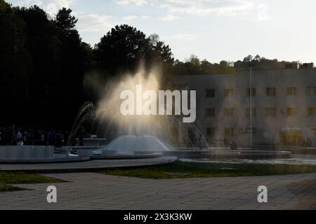 Ein Brunnen in Niska Banja in der Nähe der Stadt NIS, Serbien, Europa. Stockfoto