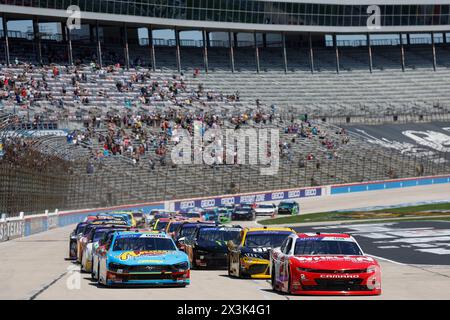 Fort Worth, Tx, USA. April 2024. Jesse Love rennt für die Andy's Frozen Custard 300 in Fort Worth, TX, USA. (Credit Image: © Stephen A. Arce Action Sports Ph/ASP) NUR REDAKTIONELLE VERWENDUNG! Nicht für kommerzielle ZWECKE! Stockfoto