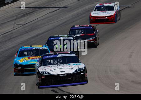 Fort Worth, Tx, USA. April 2024. Chandler Smith läuft für die Andy's Frozen Custard 300 in Fort Worth, TX, USA. (Credit Image: © Stephen A. Arce Action Sports Ph/ASP) NUR REDAKTIONELLE VERWENDUNG! Nicht für kommerzielle ZWECKE! Stockfoto