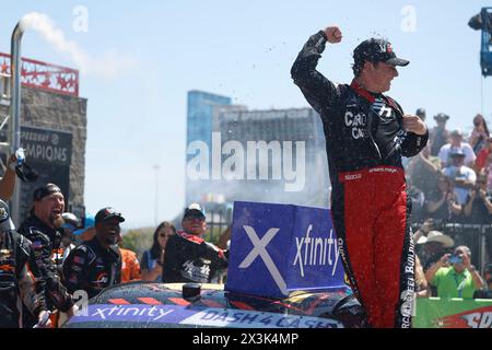 Fort Worth, Tx, USA. April 2024. Sam Mayer gewinnt den Andy's Frozen Custard 300 in Fort Worth, TX, USA. (Credit Image: © Stephen A. Arce Action Sports Ph/ASP) NUR REDAKTIONELLE VERWENDUNG! Nicht für kommerzielle ZWECKE! Stockfoto