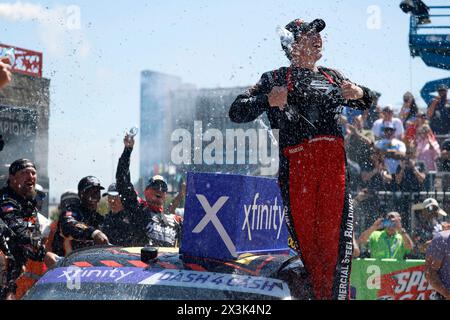 Fort Worth, Tx, USA. April 2024. Sam Mayer gewinnt den Andy's Frozen Custard 300 in Fort Worth, TX, USA. (Credit Image: © Stephen A. Arce Action Sports Ph/ASP) NUR REDAKTIONELLE VERWENDUNG! Nicht für kommerzielle ZWECKE! Stockfoto