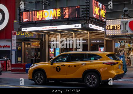 Das Haimes Theatre Marquee in der 42nd Street, New York City, USA, 2024 Stockfoto