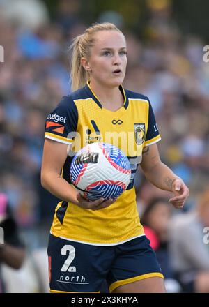 Lilyfield, Australien. April 2024. Faye Louise Bryson von Central Coast Mariners FC wird während des Halbfinalspiels der Liberty A-League 2023-24 zwischen Sydney FC und Central Coast Mariners FC im Leichhardt Oval in Aktion gesehen. Endpunktzahl: Sydney FC 1: 1 Central Coast Mariners FC. (Foto: Luis Veniegra/SOPA Images/SIPA USA) Credit: SIPA USA/Alamy Live News Stockfoto