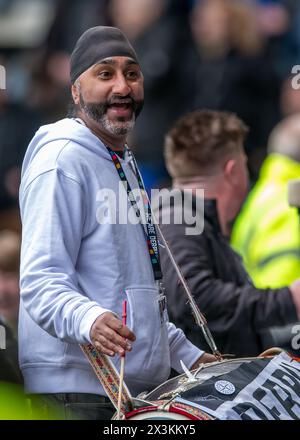 Derby, Großbritannien. April 2024. Derby County Schlagzeuger beim Spiel der EFL Sky Bet League 1 zwischen Derby County und Carlisle United im Pride Park Stadium in Derby, England am 27. April 2024. Foto: Mark Dunn. Nur redaktionelle Verwendung, Lizenz für kommerzielle Nutzung erforderlich. Keine Verwendung bei Wetten, Spielen oder Publikationen eines einzelnen Clubs/einer Liga/eines Spielers. Quelle: UK Sports Pics Ltd/Alamy Live News Stockfoto