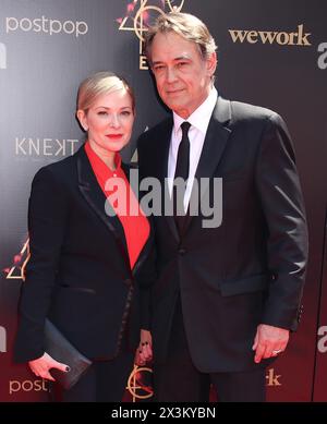 Pasadena, USA. April 2024. Die Soap-Stars Cady McClain und Jon Lindstrom haben angekündigt, dass sie sich nach 10 Jahren Ehe trennen. -------------------------------------------------------------------------------- Cady McClain & Jon Lindstrom 46. Annual Daytime Emmy Awards – Ankunft im Pasadena Civic Center am 5. Mai 2019. © Steven Bergman/AFF-USA.COM Credit: AFF/Alamy Live News Stockfoto