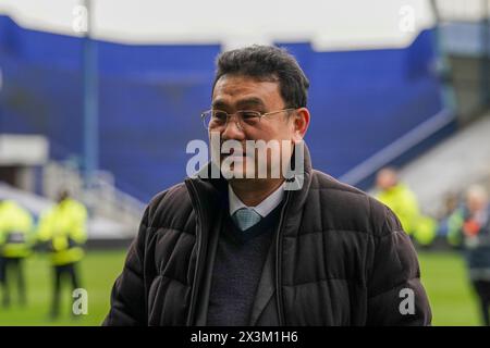 Sheffield, Großbritannien. April 2024. Dejphon Chansiri während des Sheffield Wednesday FC gegen West Bromwich Albion FC SKY Bet EFL Championship Match im Hillsborough Stadium, Sheffield, England, Großbritannien am 27. April 2024 Credit: Every Second Media/Alamy Live News Stockfoto