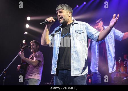 Estopa en vivo: David (voz) y José Manuel Muñoz (Gitarre) Stockfoto