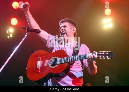 Estopa en vivo: José Manuel Muñoz (Gitarra) Stockfoto