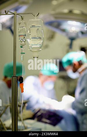 Chirurg, Chirurgie, Operationssaal, Onkologikoa Hospital, Onkologisches Institut, Fallzentrum für Prävention, Diagnose und Behandlung von Krebs, Donostia, S. Stockfoto