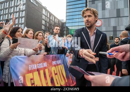 Ryan Gosling bei der Ankunft zur Europapremiere dem filmt der Fall Guy im UCI LUXE Kino in Berlin. / Ryan Gosling kommt zur Europapremiere des Films The Fall Guy im UCI LUXE Kino in Berlin. Schnappschuss-Fotografie/B.Niehaus *** Ryan Gosling kommt zur europäischen Premiere des Films The Fall Guy im UCI LUXE Kino in Berlin Ryan Gosling kommt zur europäischen Premiere des Films The Fall Guy im UCI LUXE Kino in Berlin Schnappschuss Fotografie B Niehaus Stockfoto