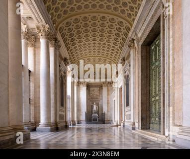 Portikus der Archbasilika San Giovanni in Laterano. Major Papal. Lateranbasilika oder St. John Lateran. Rom, I Stockfoto