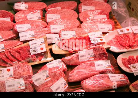 Erstklassiges japanisches Wagyu-Rindfleisch in der Stadt Kobe in Japan. Stockfoto