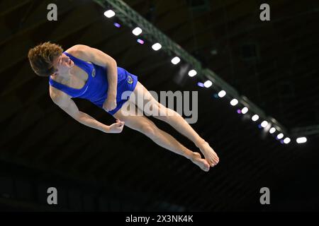 Rimini, Italien. April 2024. Tommaso Brugnami (ITA) Floor während der europäischen Meisterschaft im Kunstturnen - Männer, Turnen in Rimini, Italien, 28. April 2024 Credit: Independent Photo Agency/Alamy Live News Stockfoto