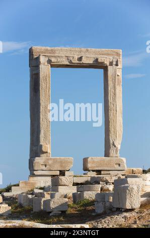 Tempel des Apollo (Portara), Hora (oder Chora), Insel Naxos, Kykladen-Gruppe, Griechenland Stockfoto