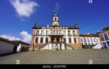 Tiradentes-Platz mit Inconfidencia-Museum, Ouro Preto, Minas Gerais, Brasilien, die Stadt ist Weltkulturerbe der UNESCO Stockfoto