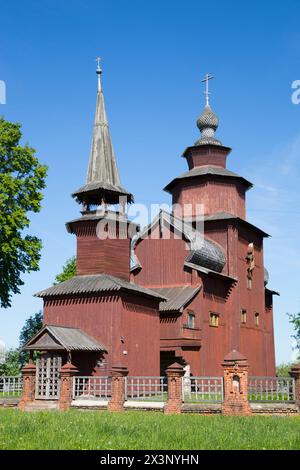 Kirche des Hl. Johannes des Theologen (1687-89), in der Nähe von Rostow Weliki, Goldener Ring, Oblast Jaroslawl, Russland Stockfoto