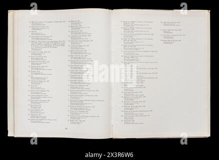 Kunstalbum von Boris Michailowitsch Kustodiew (russisch Борис Михайлович Кустодиев; 7. März 1878–28. Mai 1927) war ein russischer und später sowjetischer Maler und Bühnenbildner, der 1971 in der UdSSR erschien. Stockfoto