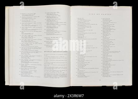 Kunstalbum von Boris Michailowitsch Kustodiew (russisch Борис Михайлович Кустодиев; 7. März 1878–28. Mai 1927) war ein russischer und später sowjetischer Maler und Bühnenbildner, der 1971 in der UdSSR erschien. Stockfoto