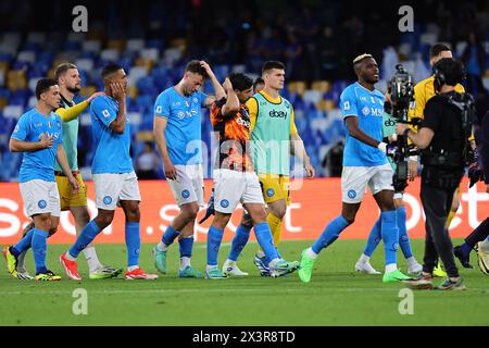 Neapel, Italien. April 2024. Am Ende des Fußballspiels der Serie A zwischen dem SSC Napoli und AS Roma im Diego Armando Maradona Stadion in Neapel (Italien), 28. April 2024. Quelle: Insidefoto di andrea staccioli/Alamy Live News Stockfoto