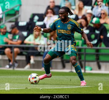 Austin, Texas, USA. April 2024. Der Stürmer Joseph Paintsil (28) der Los Angeles Galaxy spielte am 27. April 2024 in Austin bei einem Major League Soccer-Spiel zwischen Austin FC und der Los Angeles Galaxy. Austin FC gewann mit 2:0. (Kreditbild: © Scott Coleman/ZUMA Press Wire) NUR REDAKTIONELLE VERWENDUNG! Nicht für kommerzielle ZWECKE! Stockfoto