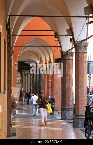 Via Guglielmo Oberdan, Bologna, Emilia-Romagna, Italien Stockfoto