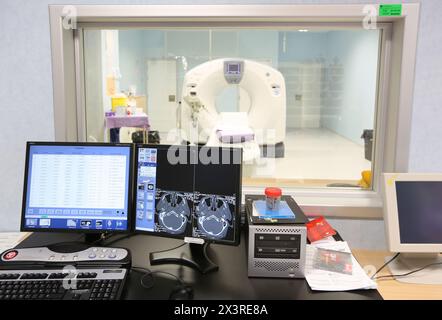 CAT, Computarized Axial Tomography, Radiologieabteilung, Donostia Hospital, San Sebastian, Donostia, Gipuzkoa, Baskenland, Spanien Stockfoto