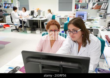 Medizinischen Fachtagung, klinischen Tagung, Büro, Krankenhaus Donostia, San Sebastian, Gipuzkoa, Baskisches Land, Spanien Stockfoto