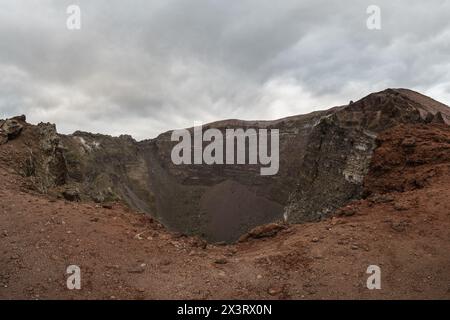 Landschaft auf dem Krater des ruhenden Vesuv-Vulkans, Neapel, Kampanien, Italien Stockfoto