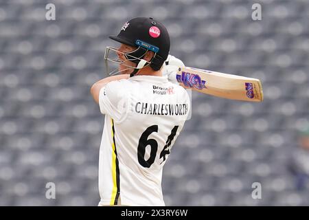 Bristol, Großbritannien, 28. April 2024. Ben Charlesworth aus Gloucestershire spielte im Spiel der Vitality County Championship Division 2 zwischen Gloucestershire und Middlesex. Quelle: Robbie Stephenson/Gloucestershire Cricket/Alamy Live News Stockfoto