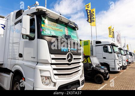 Oschersleben, Deutschland. April 2024. Rennsport MERCEDES-AMG TEAM WINWARD Trucks im Fahrerlager-Servicebereich Oschersleben Motorsport Arena Rennstrecke. Europäischer Automobilsport-Wettbewerb. Quelle: Kyryl Gorlov/Alamy Live News Stockfoto