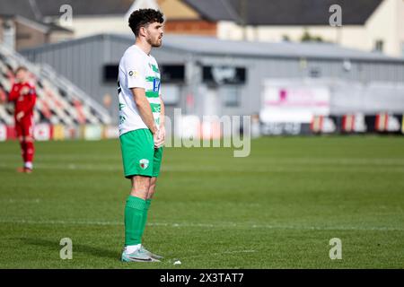 Newport, Großbritannien. April 2024. Ben Clark von TNS in Aktion. Connahs Quay gegen die New Saints im JD Welsh Cup Finale bei der Rodney Parade am 28. April 2024. Quelle: Lewis Mitchell/Alamy Live News Stockfoto